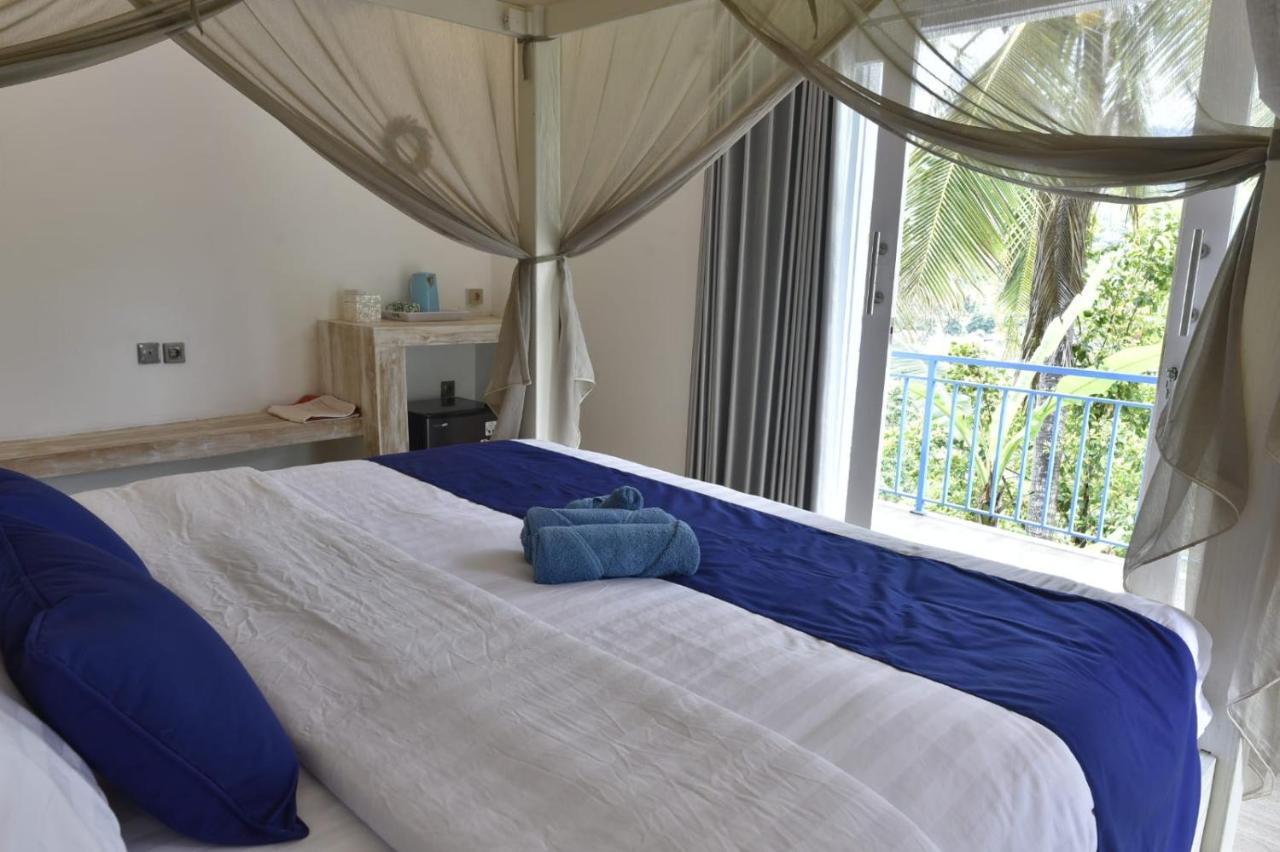 Ling & Louie'S Mountain Villa Mayong Ngoại thất bức ảnh