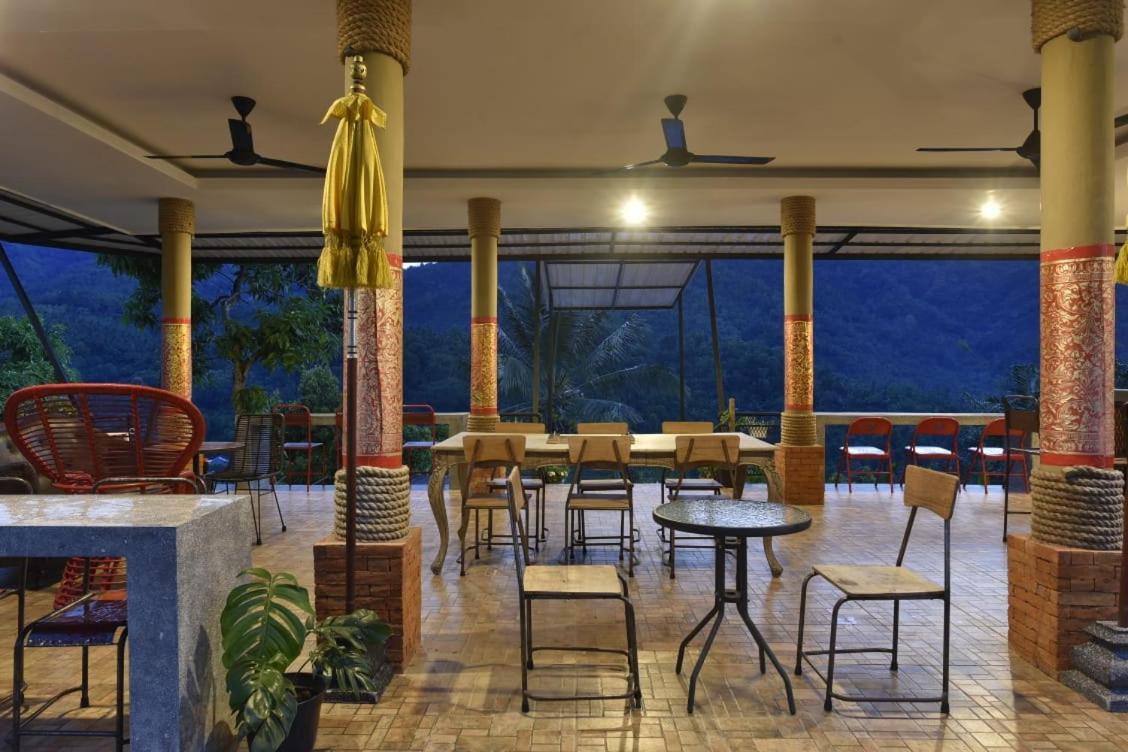 Ling & Louie'S Mountain Villa Mayong Ngoại thất bức ảnh