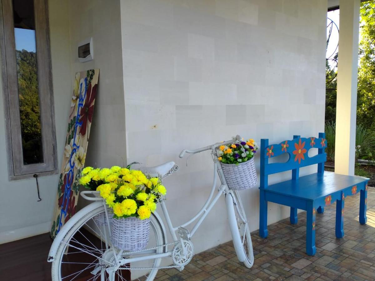 Ling & Louie'S Mountain Villa Mayong Ngoại thất bức ảnh