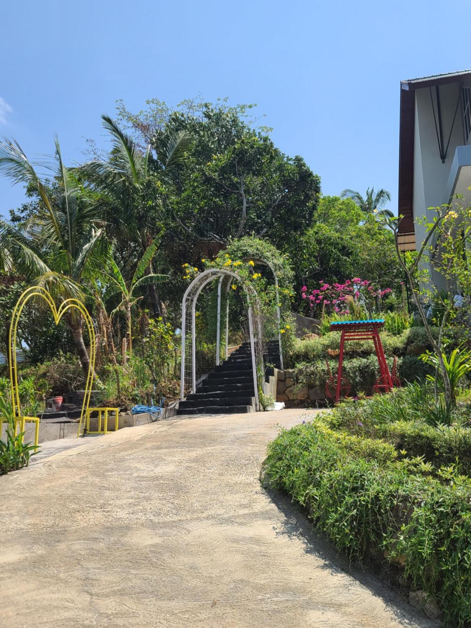 Ling & Louie'S Mountain Villa Mayong Ngoại thất bức ảnh